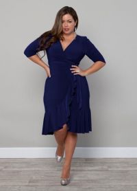Sukienki dla otyłych kobiet 8