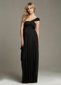 Sukienki dla kobiet w ciąży 2013 11