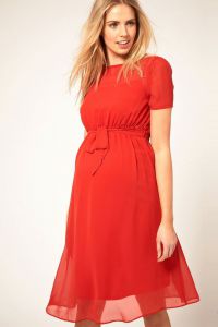 Sukienki dla kobiet w ciąży na lato 4