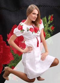 Šaty v ukrajinském stylu 1