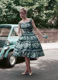 стил 50-их хаљина 8