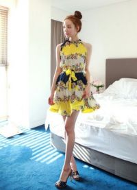 šaty s květinovým výtiskem 2013 3