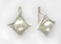 Stříbrné náušnice s perlami 8