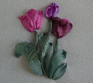 Hafty wstążkowe - tulipany20