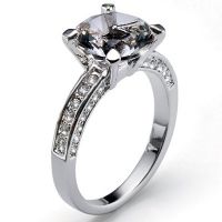 Diamentowe pierścionki zaręczynowe 2