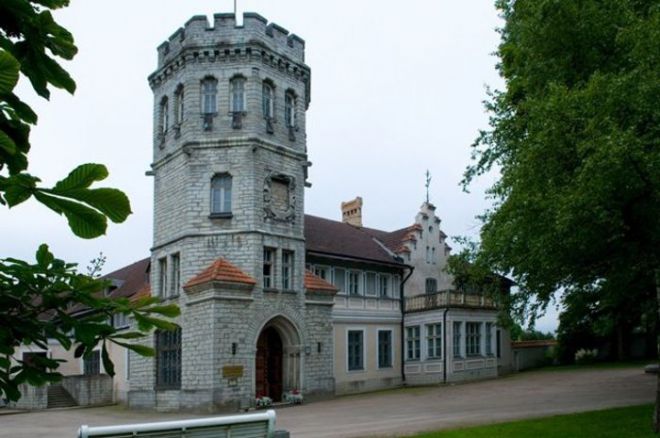 Филиал музея - замок Маарьямяги