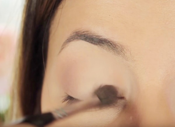 jak udělat make-up pro oči 3