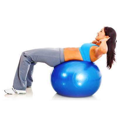 ćwiczenia na fitball wyszczuplające brzuch1