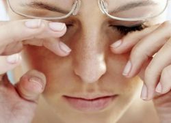 trzanje tablete za zdravljenje oči
