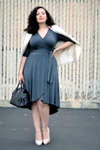 Módní šaty pro obézní ženy 2