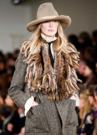модни шапки падат зимата 2016 2017 9