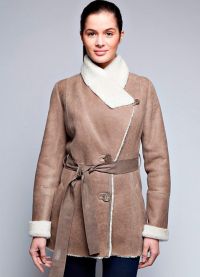 Модни женски овчији капути 10