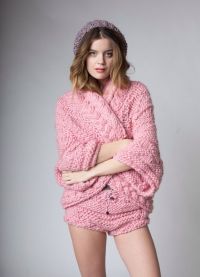 Модни плетени пуловери 2015 8