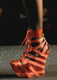 Modni čevlji spomladi 2013 2