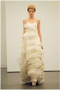 módní svatební šaty6