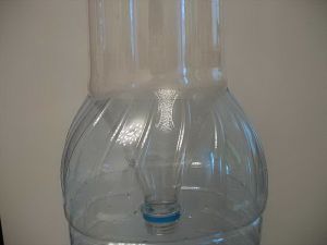 Plastični dodajalec steklenic13
