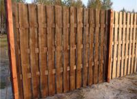 необработена ограда 8