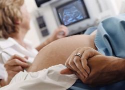 fetální tíseň během těhotenství