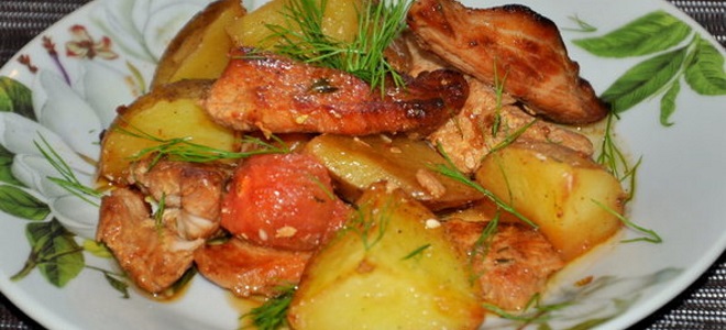 Филе от Турция с картофи във фурната