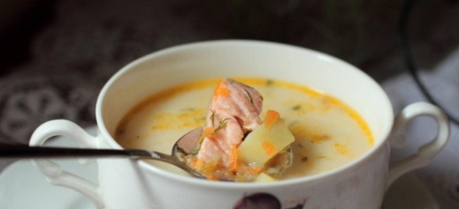 sýrová polévka s rybami