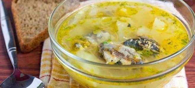 консервирана рибна супа