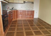 podlahové krytiny pro kuchyň, co si vybrat12