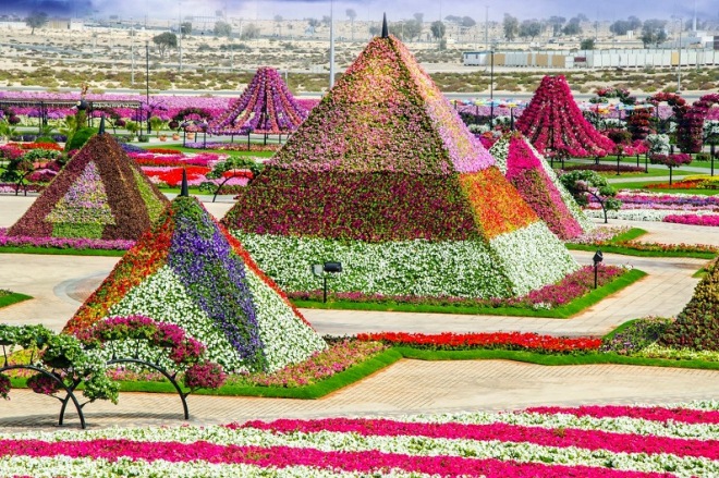 Цветочная пирамида
