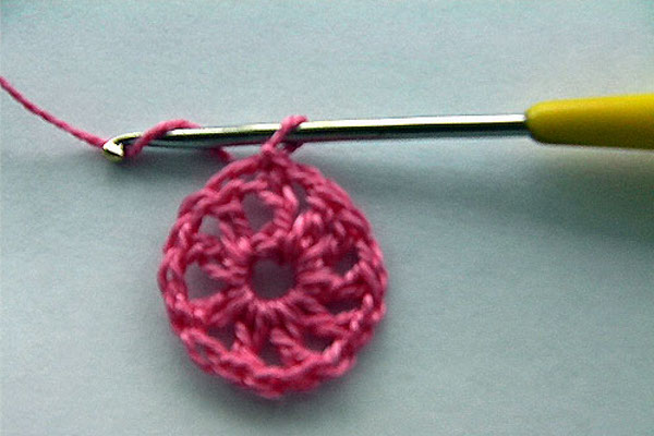 плетење цвјетног квачила за почетнике 3