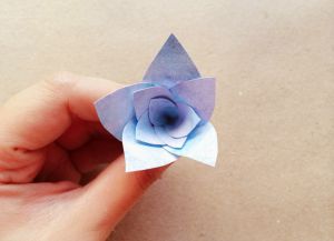 akwarela papierowe kwiaty 4