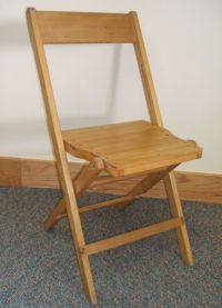 Preklopna stolica s naslonom za leđa1
