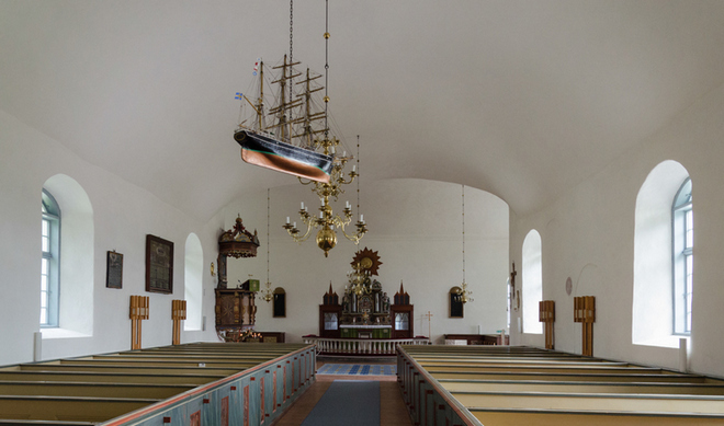 Церковь на острове Форё