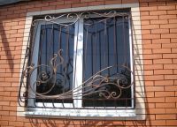 Kované železné rošty pro okna2