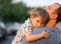 posvojiteljsko negovanje pospešuje družinske razlike