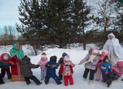 Tradicionalne igre Shrovetide za djecu
