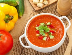Hiszpański przepis na zupę z gazpacho