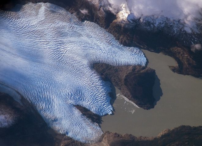 Ледник Гюнтер Плюшов - необычное и завораживающее зрелище