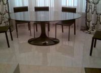 staklo ovalni kuhinjski stol9