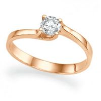 златни прстен са дијамантом 9
