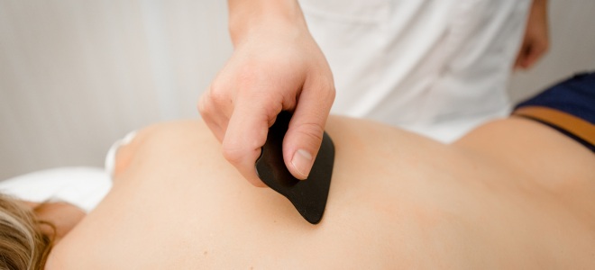 Wykonanie techniki masażu gwaszowego 1