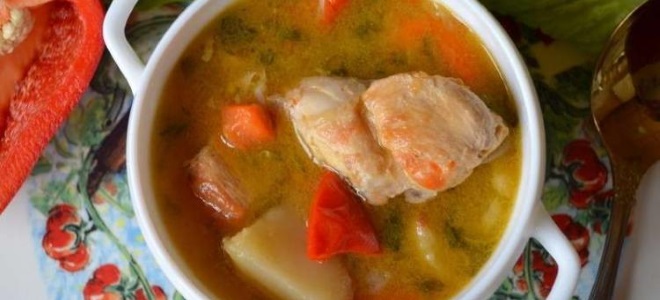 Piščančja gulašska juha