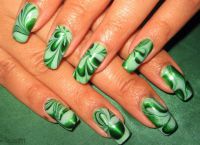 zielony manicure 10