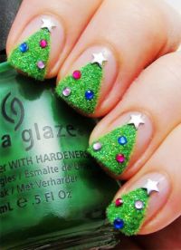 zielony manicure 2