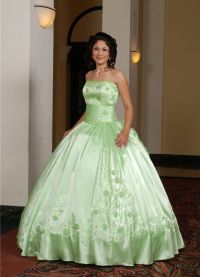 Zelené svatební šaty 5