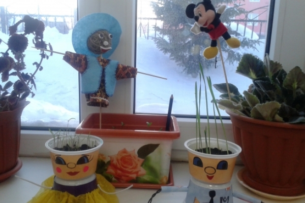 група декорация за пролет в детска градина 8