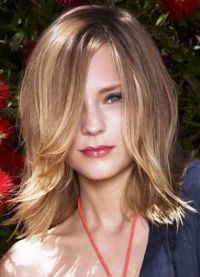 fryzury z grzywką dla średnich włosów 2016 11