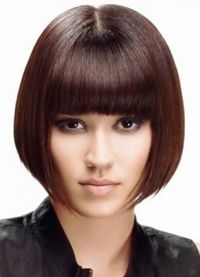 fryzury z grzywką dla średnich włosów 2016 19