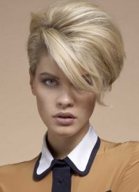 fryzury dla średnich włosów 2013 10