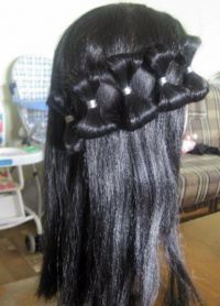 fryzury z elastycznymi paskami na włosy 3