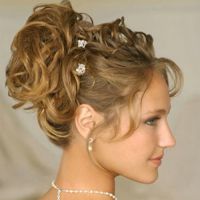 Hairstyles with hairpins 14