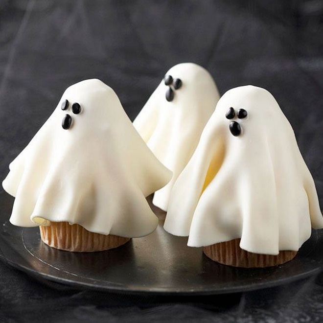 halloween cupcakes 1